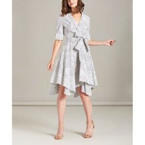 NWT Eva Franco Loretta Wrap Dress Hibiscus Stripe Gray Size 2